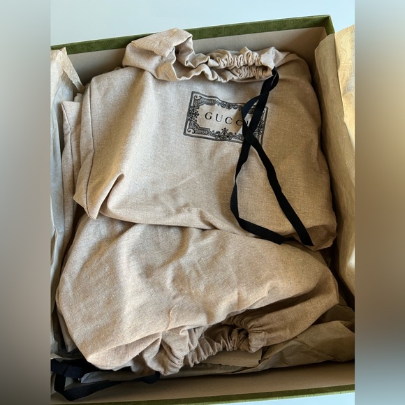 GUCCI WOMENS SHOES/Women’s ankle boot with Horsebit/Size 37/Black rubber - Picture 2 of 8